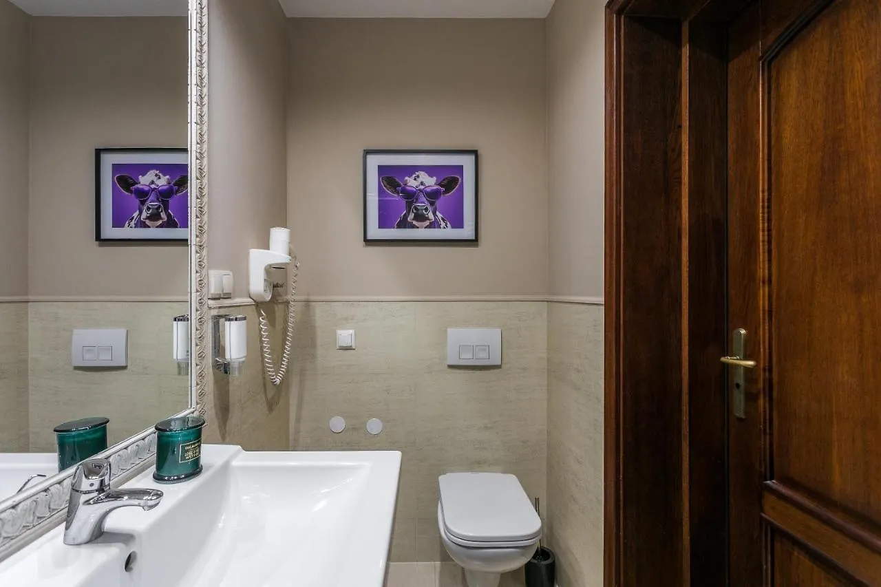 ***  Aparthotel Pergamin Cracovia Polonia